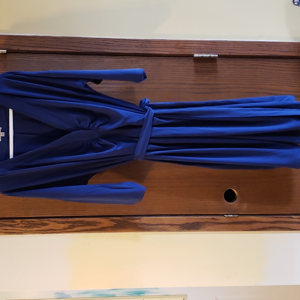 Lovely, Navy blue dress by Robert and Jeffrey in Size 2X